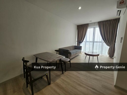 Milano 8 Apartment at Jalan Wan Alwi, Opposite Vivacity