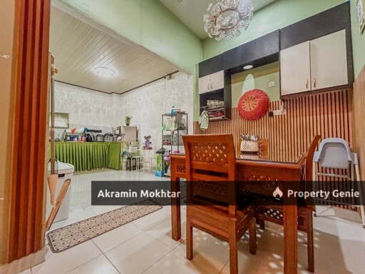 Fully Renovated & Fully Extended | Semi D Single Storey Taman Indah Puteri, Sepang.