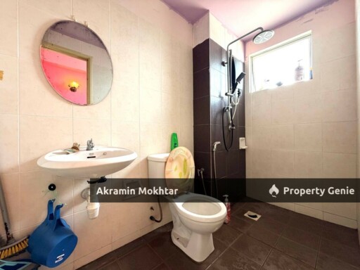 FREEHOLD, RENOVATED & 1 PARKING | NILAM PURI CONDOMINIUM BANDAR BUKIT PUCHONG 2 PUCHONG