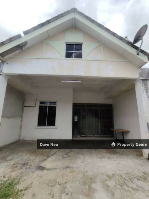Taman Pulai Utama • 1-Storey House • Nearby Taman Universiti