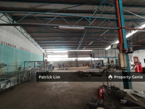 Malim Jaya 6600sqft (Corner Factory) For Rent
