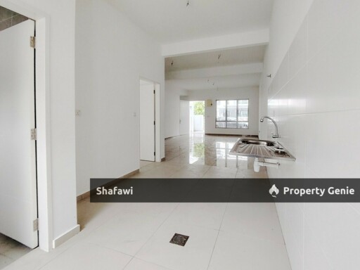 TIARA SENDAYAN DOUBLE STOREY