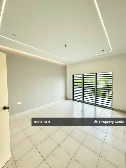 [UNBLOCK VIEW]2-Storey Taman Scientex Senai For Sale
