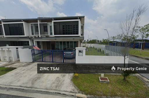 2 Storey End Lot Terrace @ Elmina East