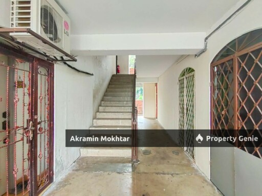 10 MIN LRT & NEAR SURAU | Flat Kelumpuk Dahlia AU3 Keramat