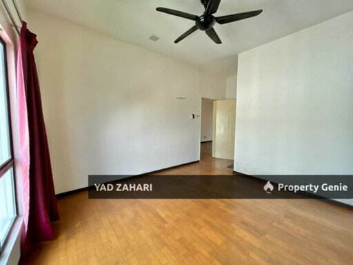 Saujana Villa, Taman Prima Saujana, Kajang | 2.5 Storey Bungalow 5 Bedrooms | RM1.75M - Gated and Guarded, Freehold, Spacious Hall & Built Up
