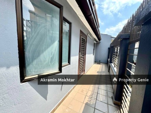 END LOT & FULLY FURNISHED | 2.5 Storey Terrace House @ Kinrara Residence Bandar Kinrara Selangor