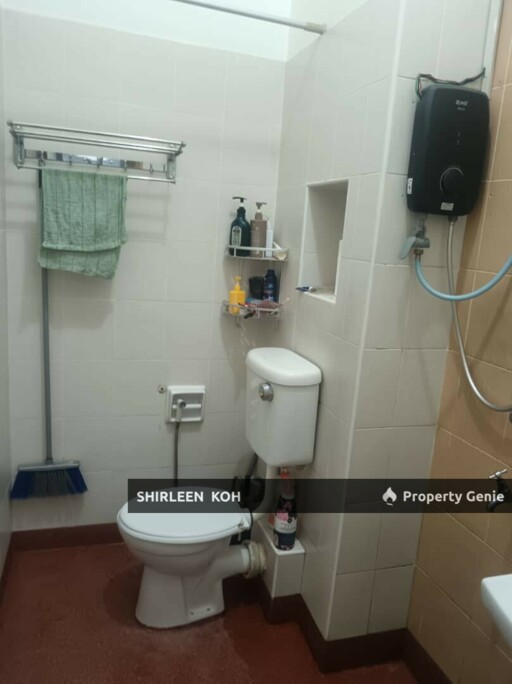 Room Renting at Taman Bukit Indah