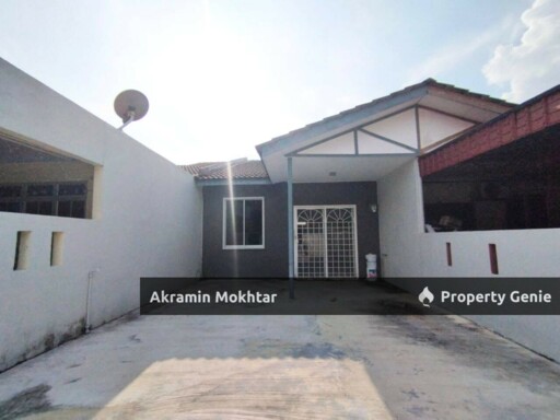 Freehold | Single Storey Terrace Jalan Widuri Bukit Beruntung Rawang Selangor ( Facing open)