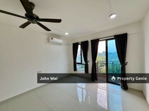 Central Park @  Country Garden  Property For Sale, Below Market Value