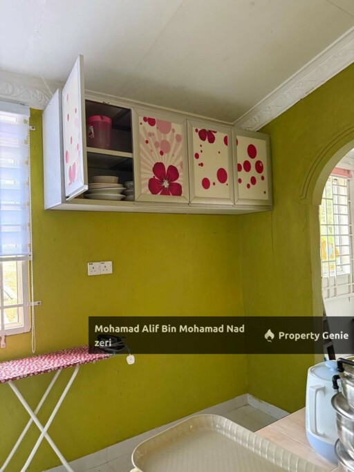 Fully Renovated and Furnished | Taman Beseri Permai | Good Deal to Stay