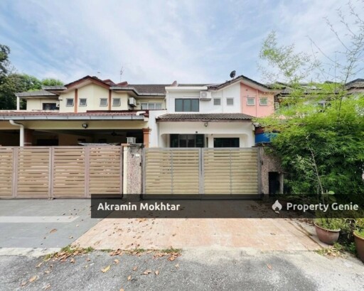 Freehold & Fully Renovated | 2 Storey Terrace Intermediate PU 10 @ Taman Puchong Utama, Puchong