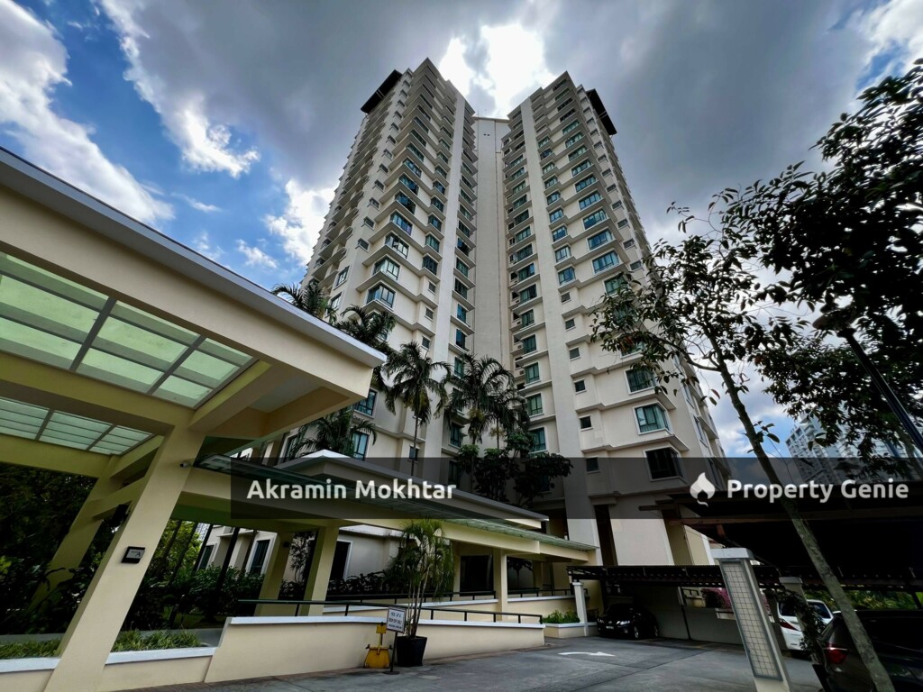 Studio Unit Nadia Parkfront Condominium Desa Parkcity Kuala Lumpur (Ground Floor Unit)