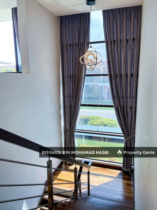 Fully Renovated & Fully Furnished Double  Storey Semi Detached Ficus Peak @ Denai Alam, Shah Alam.