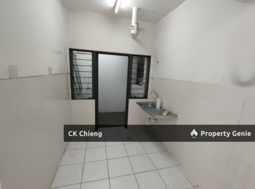 Calisa Residence, Below Market Non Bumi, 883sqft 3 Rooms, Taman Mas Puchong