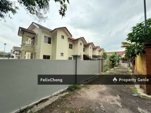 Taman Sierra Perdana Double Storey Corner Lot,Pasir Gudang,Masai
