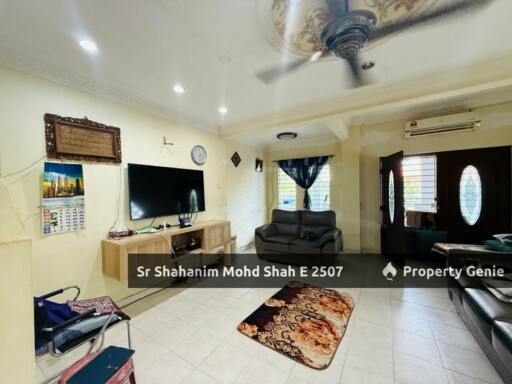 Double Storey SEMI D CORNER Taman Garing Utama, Rawang