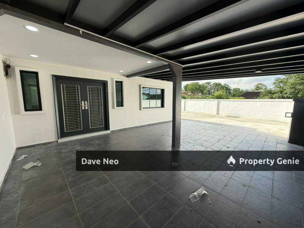 Jalan Bunga Kekwa • Taman Masai • 1-Storey Semi-D • Corner Lot