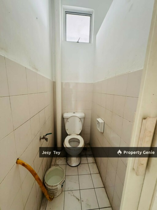 Taman Mount Austin - Shop For Rent 3rd Floor