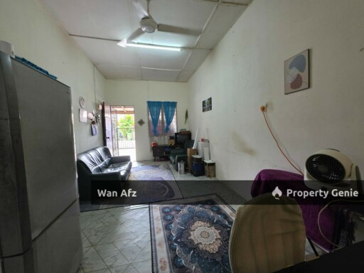 Teres Setingkat Pandan Damai Sebelah Taman Tas
