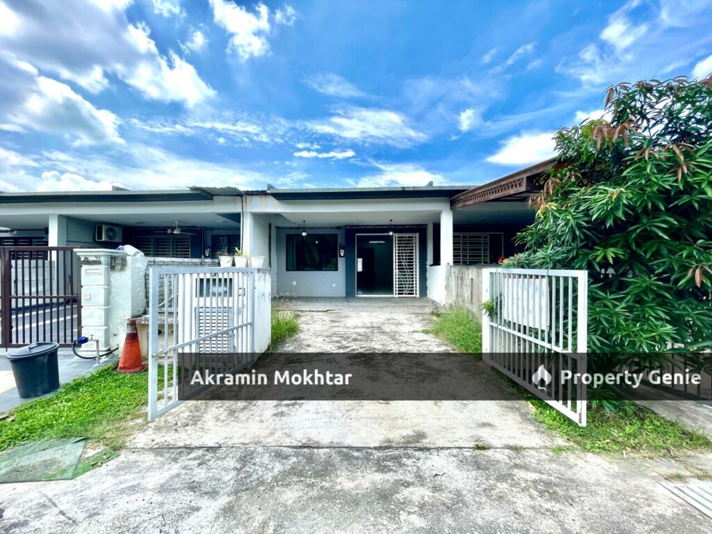 Facing Open Single Storey @ Taman Dataran Abadi, Labu Lanjut, Sepang