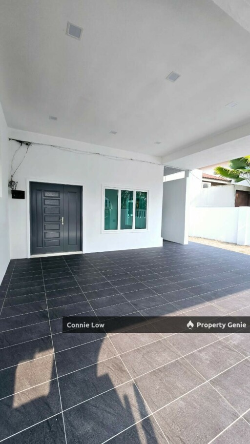 Panorama Lapangan Perdana Ipoh Single Storey Terrace House Intermediate Corner with 10' Extra Empty Land