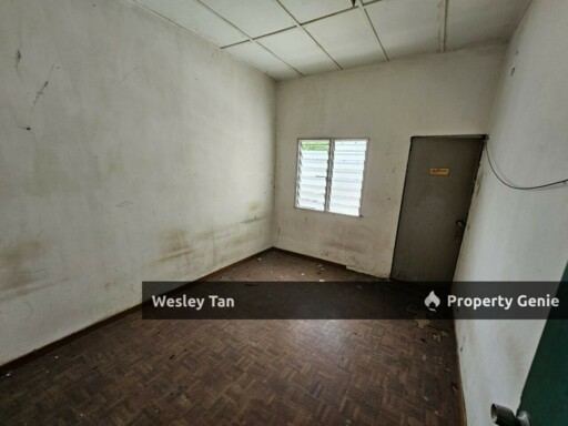 Tanjung Minyak Below Value 2 Storey Terrace Extra Length 20 x 80 Sale