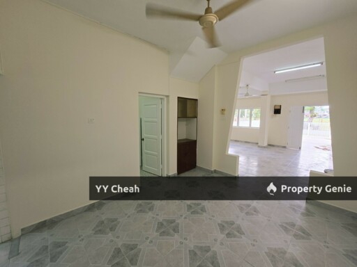 Canning Garden Double Storey Terrace Facing Huge Field Great Location Freehold Good Condition
