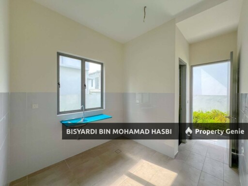 2 STOREY SEMI DETACHED, SEMANJA GARDEN HOMES KAJANG .