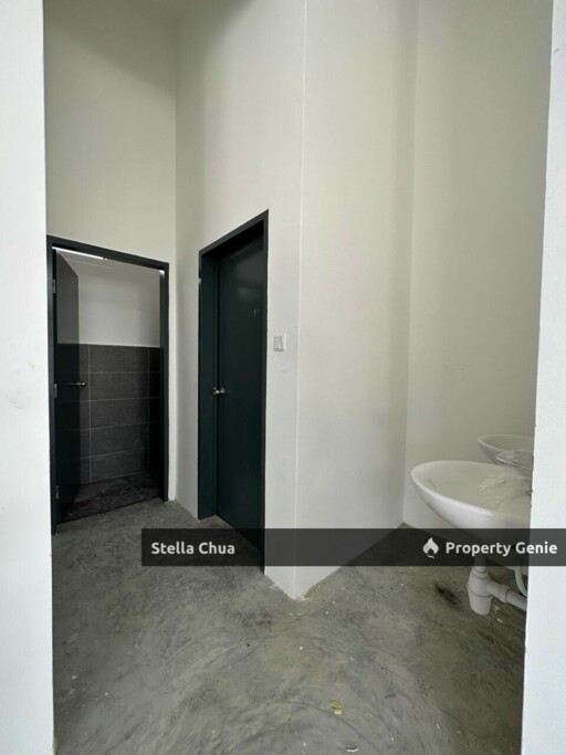 For Rent | For Sale 1.5 Storey Terrace Corner - Retail Factory  K City - Indahpura @ Kulai