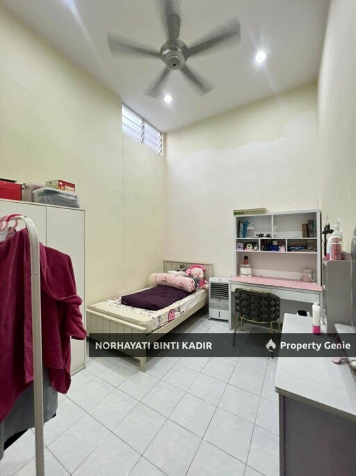 Semi-D  Setingkat Taman Gelugor Fully Renovated