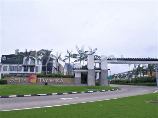 Setia Tropika Fenix Villa