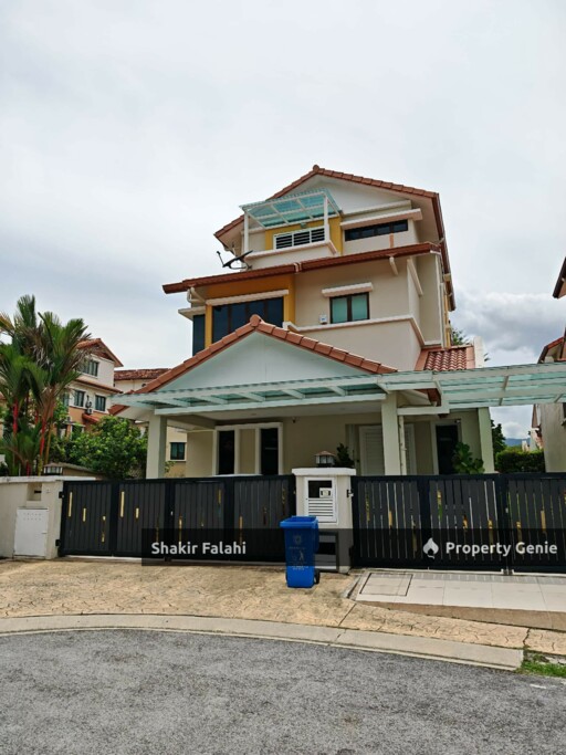 BUNGALOW EXCLUSIVE RAHMAN PUTRA SG BULOH