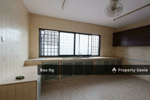 Taman Kolam Air / Jalan Rubi / 2 Storey Semi-D / For Sale & Rent