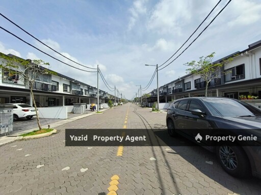 Corner Lot, LBS Rentak Perdana, Puncak Alam