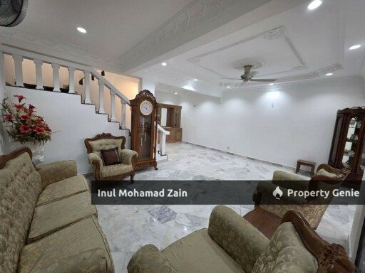 Fully Renovated Double Storey Taman Rakan Sungai Long Kajang