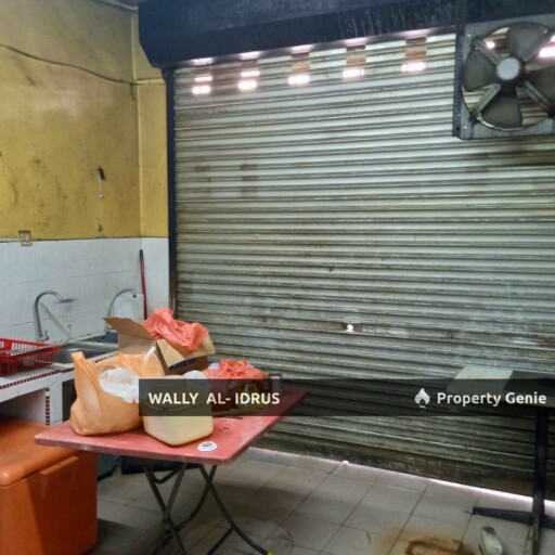 Shop Lot @ Jalan Zurkon, Section 7, Shah Alam