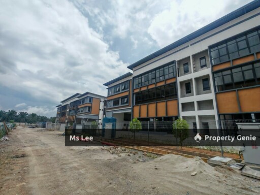 Intermediate Semi-D Factory with Office-Jenjarom Industrial Park