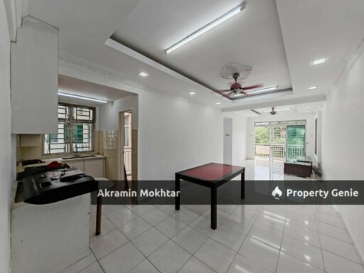 Freehold & 1 Covered Parking | Desajaya Villa Apartment, Taman Tasik Jaya, Senawang