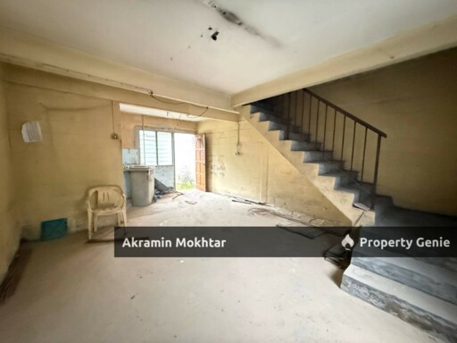 2 STOREY LOW COST TAMAN BUKIT KEMUNING,  SEKSYEN 32, SHAH ALAM