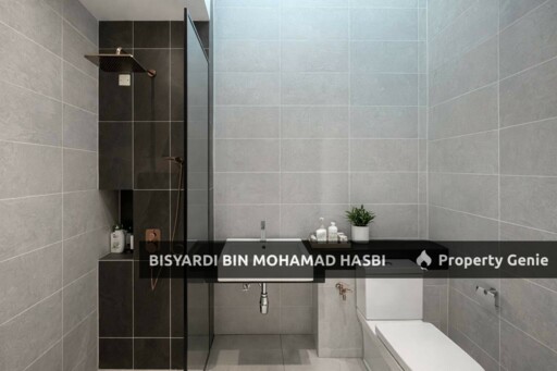 Fully Renovated & Fully Furnished Double Storey Terrace @ Merrydale, Eco Majestic, Semenyih.