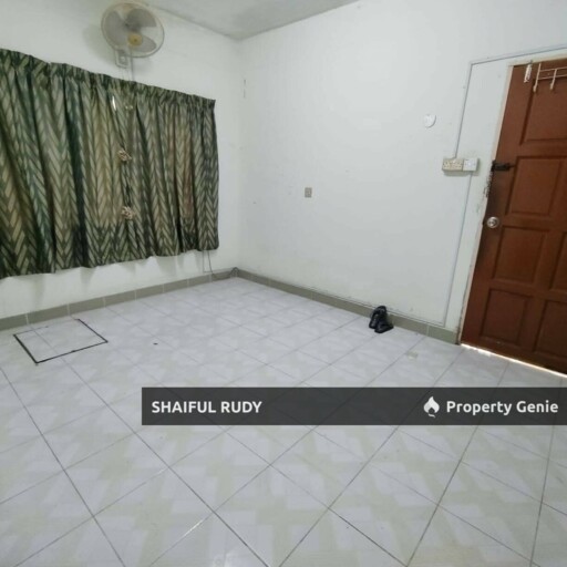 Want to Sell. 2 Storey Terrace House Endlot Taman Permata KL