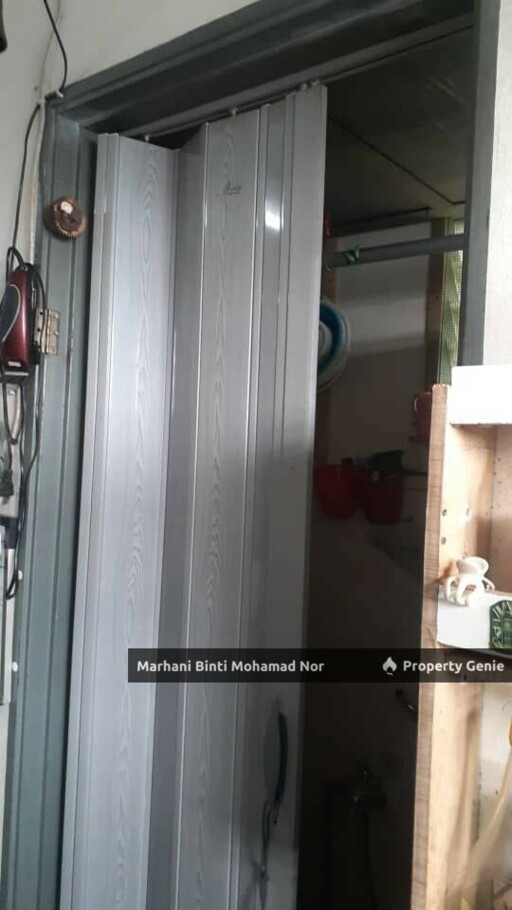 Flat Dahlia • Seremban 2 • Below MV + Freehold