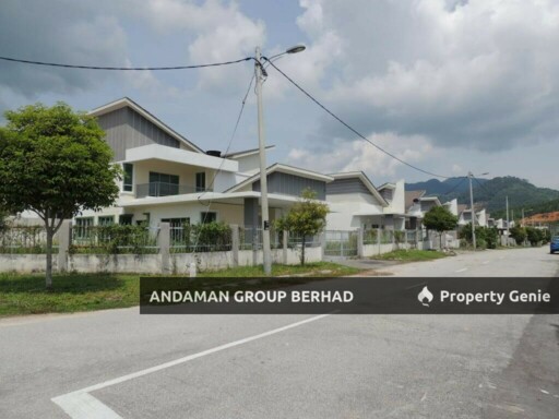 Westlake Sungai Siput