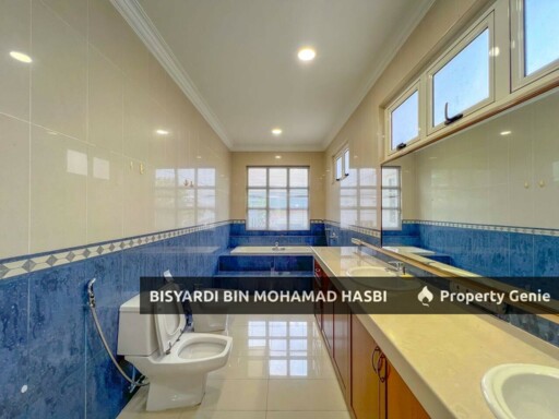 2 STOREY BUNGALOW HOUSE, UKAY HEIGHTS, AMPANG .