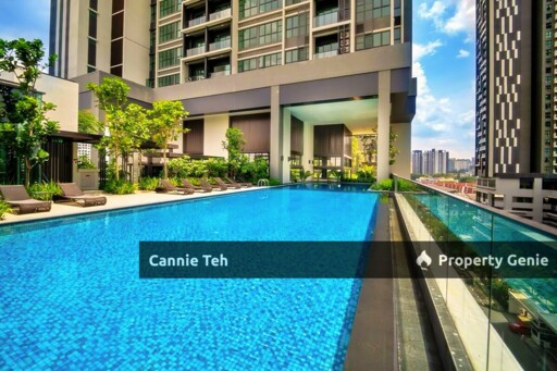 Citizen 2 @ 872sf Below Value 27%!