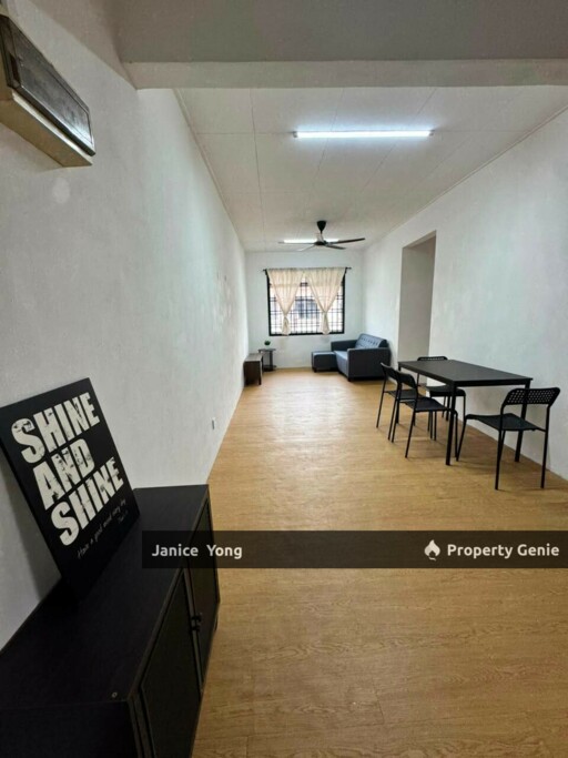 Apartment Sri Pulai Perdana 9/8