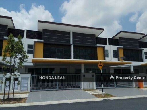 Nilai Last 450K Double Storey !!