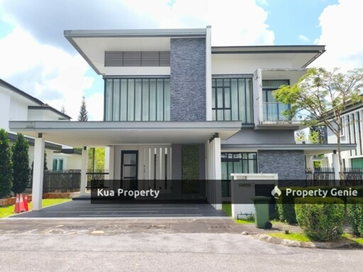 Double Storey Detached House / Bungalow For Rent! Located at La Promenade Precinct Premiere, Samarahan