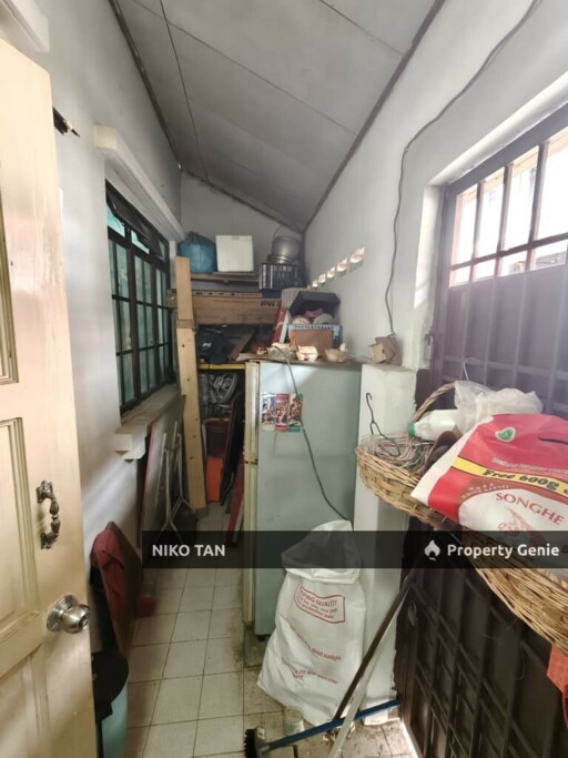Jalan Tasek 1.5Sty Bandar Seri Alam For Sale